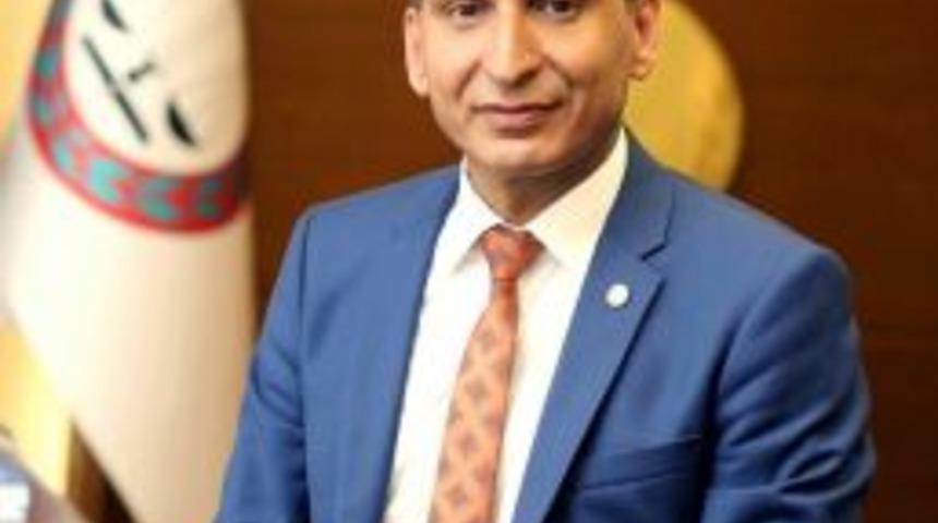 Mersin Barosu&rsquo;ndan Avukatlar İ&ccedil;in Yeşil Pasaport Atağı