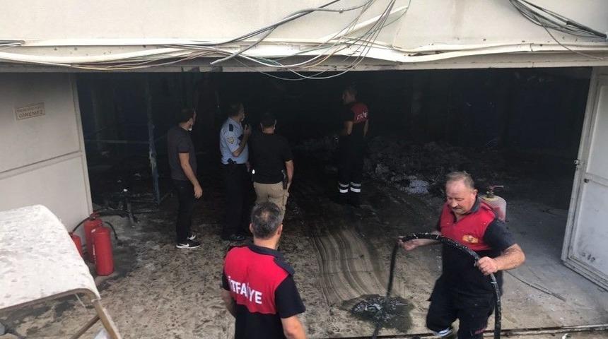 Iğdır Emniyet M&uuml;d&uuml;rl&uuml;ğ&uuml; Binasında Yangın