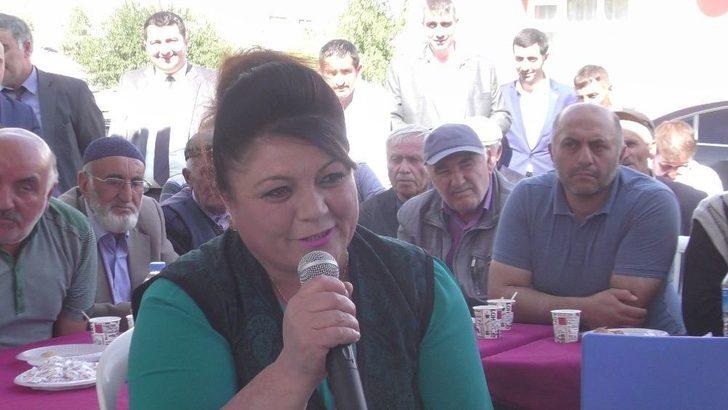 Vali Bilmez Çadırda Halkı Dinledi G5