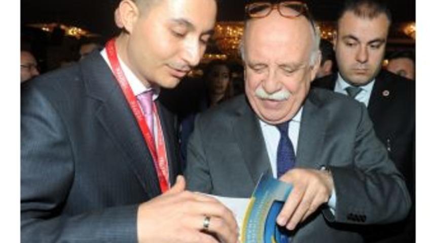 "bilgisayar Öğrenmenin Kısayolu” İsimli Kitabın 4. Baskısı Yayınlandı