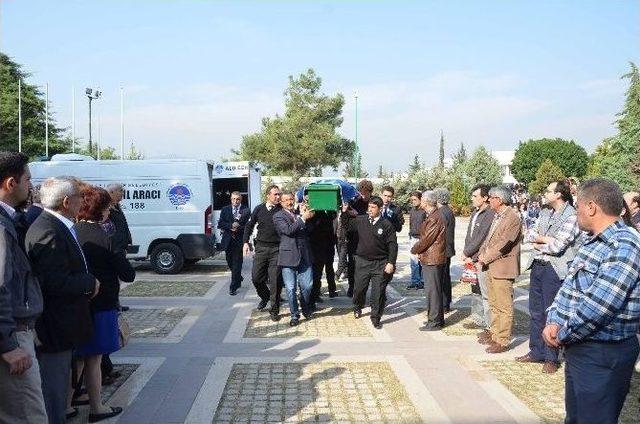 Meü Felsefe Bölümü Kurucusu Prof. Nutku Yaşamını Yitirdi