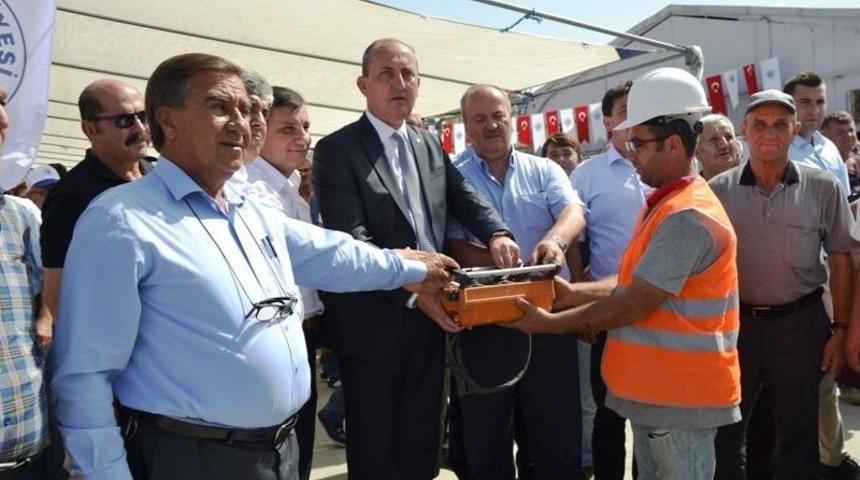 Biga’da Kapalı Pazar Yerinin Temeli Atıldı