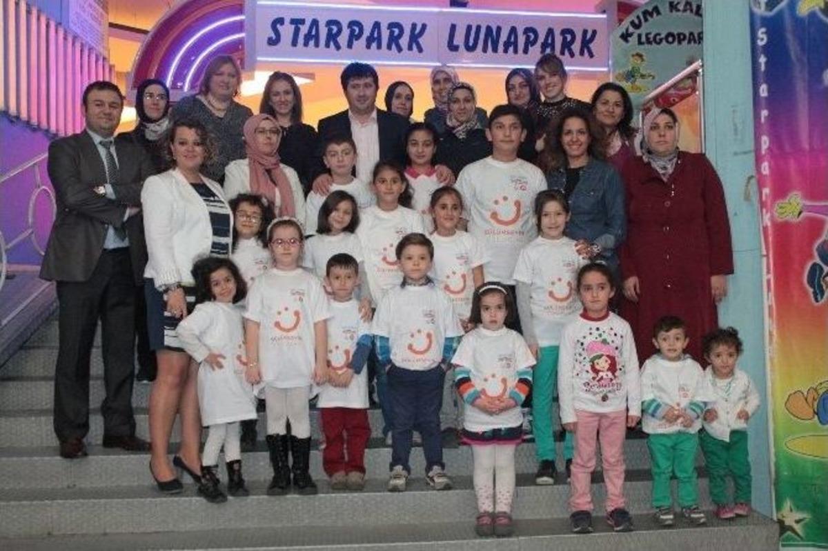 B&ouml;brek Nakli Bekleyen &Ccedil;ocuklar G&ouml;n&uuml;llerince Eğlendi