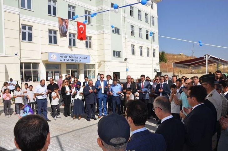 Bozüyük’ün 13. Sentetik Sahası Törenle Hizmete Girdi G3