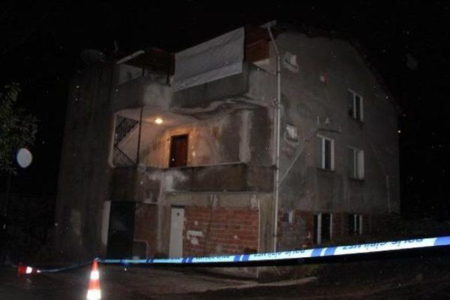 Zonguldak&rsquo;Ta Heyelan Nedeniyle 6 Ev Boşaltıldı 3