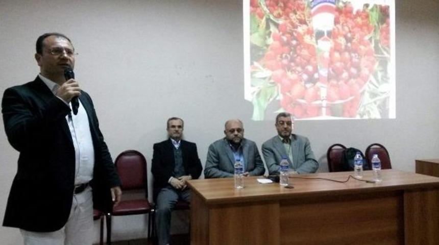 G&ouml;k&ouml;zl&uuml;ler Aşure Dağıttı