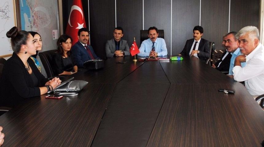 &Ccedil;akır Ekibiyle Birlikte Kaymakam Ve Emniyet M&uuml;d&uuml;r&uuml;n&uuml; Ziyaret Etti