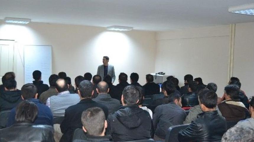 Van&rsquo;da &Uuml;cretsiz "osmanlıca T&uuml;rk&ccedil;esi" Kursuna Yoğun İlgi