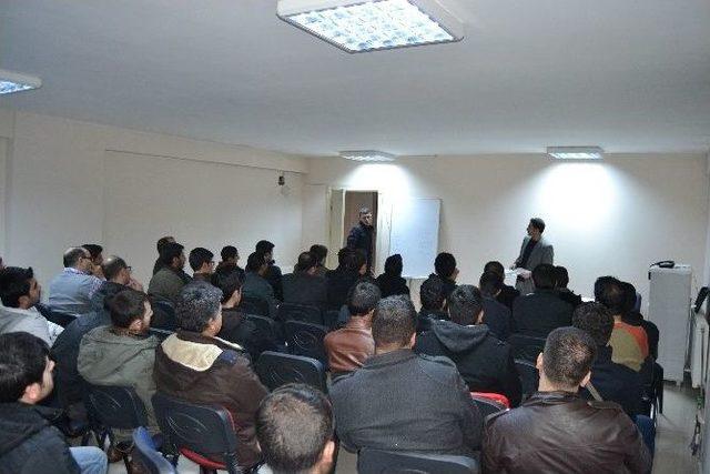 Van’da Ücretsiz "osmanlıca Türkçesi" Kursuna Yoğun İlgi 3
