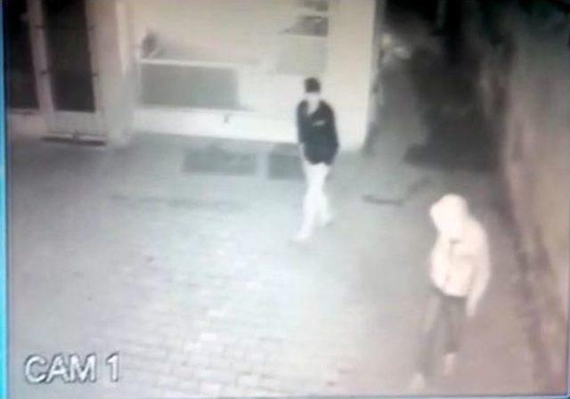 Aşevi Hırsızını Güvenlik Kamerası Ele Verdi 2