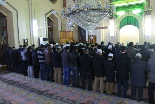 Aydınlı Gençler Sabah Namazında Buluştu 3