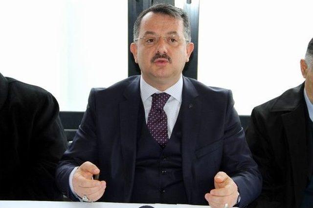 Hocaoğlu, İl Başkanlığına Adaylığını A&ccedil;ıkladı 2