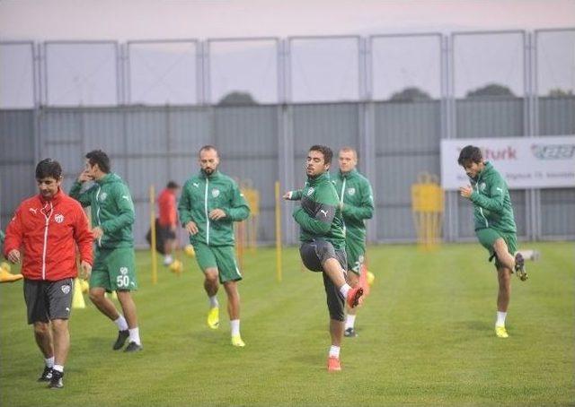 Bursaspor’a Fenerbahçe Maçı Öncesi Taraftar Morali