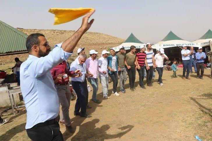 Bingöl’de Kardeşlik Sofrası Kuruldu G3