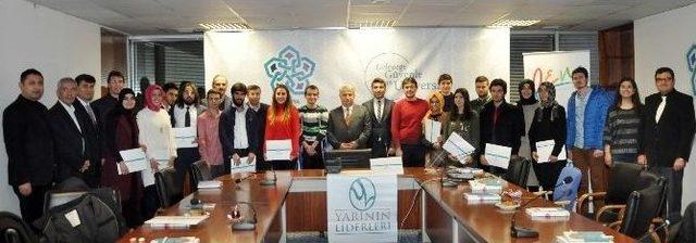 Ne&uuml;&rsquo;de Yarının Liderleri Sertifikalarını Aldı 1