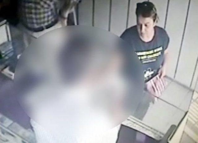 Kuyumcuda Sahte Altın Bozdururken Kameraya Yakalandılar 3