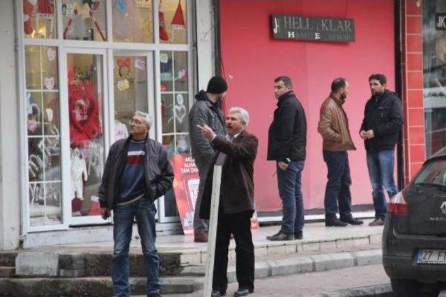 Unutulan Sırt Çantası Bomba Paniğine Yol Açtı