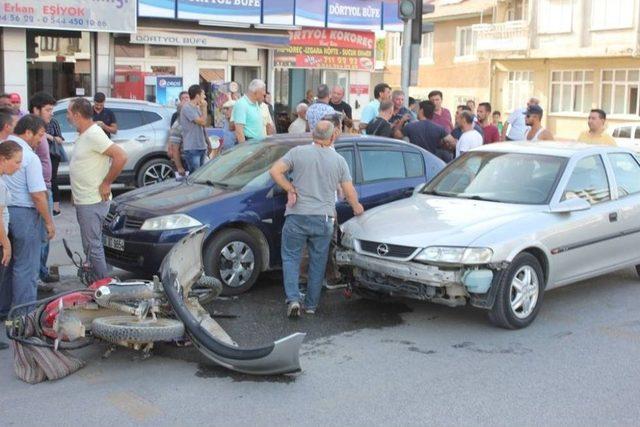 Ölüm Kavşağında Yine Kaza