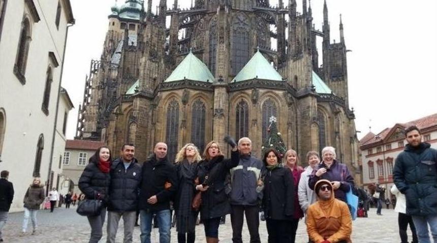 Kaş Hem, &Ccedil;ek Cumhuriyeti&rsquo;nde K&uuml;lt&uuml;rler Arası Diyalog Toplantısına Katıldı