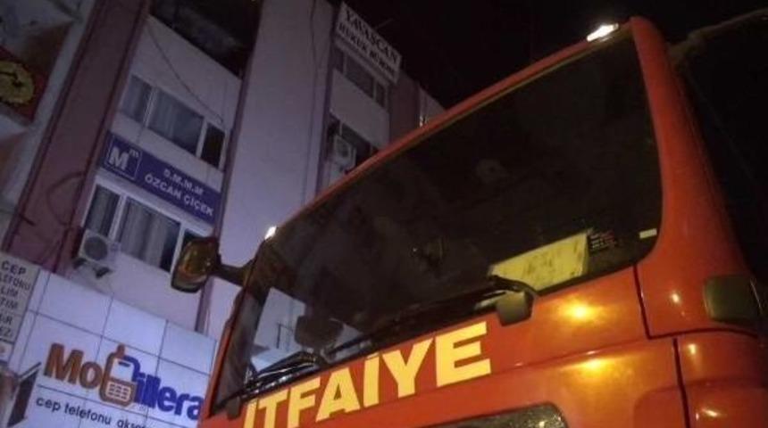 Kadın Arkadaşı Ile Tartışan Polis Memuru Evde &Ccedil;ıkan Yangında Yanarak &Ouml;ld&uuml;