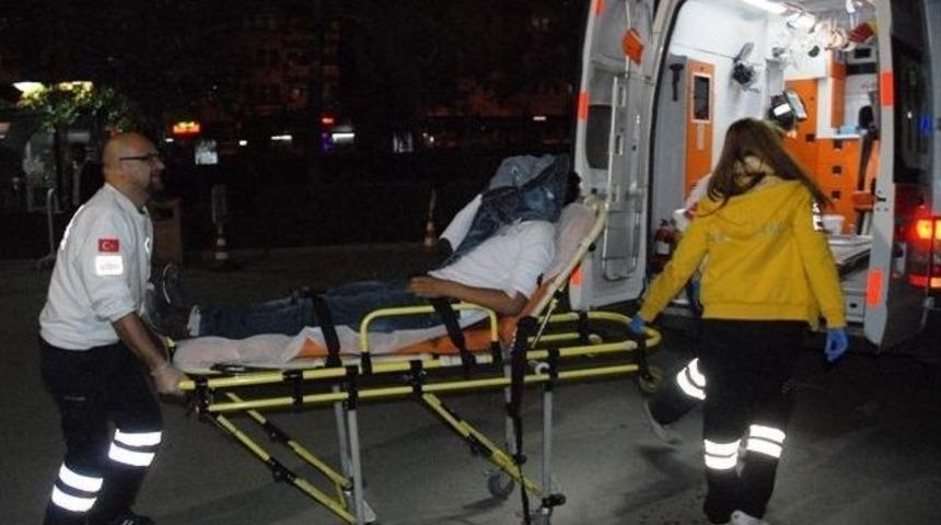 Eskişehir&rsquo;de Bı&ccedil;aklı Kavga, 1 Yaralı