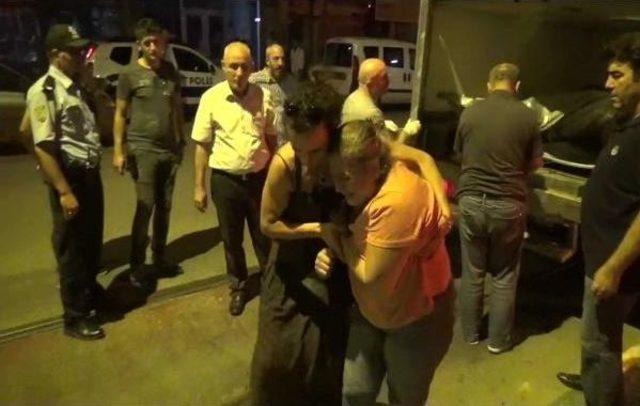 Kadın Arkadaşı Ile Tartışan Polis Memuru Evde Çıkan Yangında Yanarak Öldü