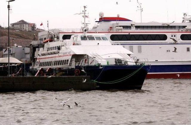 Bandırma&rsquo;da 3 G&uuml;nd&uuml;r Deniz Ve Hava Ulaşımı Aksıyor 1