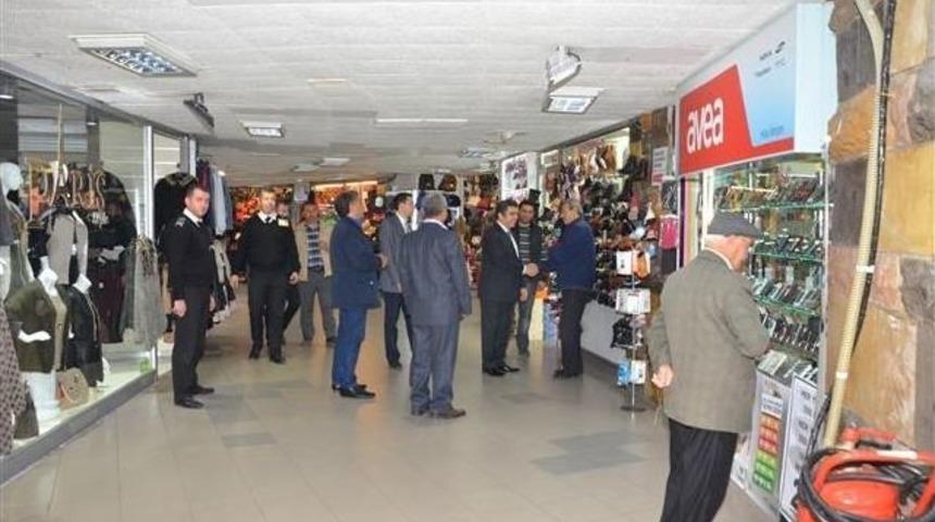 Vali D&uuml;zg&uuml;n&rsquo;den Esnaf Ziyaretleri