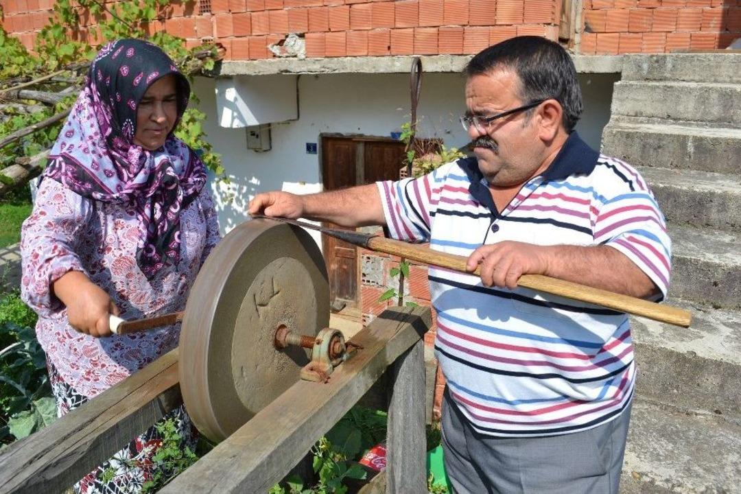 Boyları K&uuml;&ccedil;&uuml;k Ama Kalpleri Kocaman