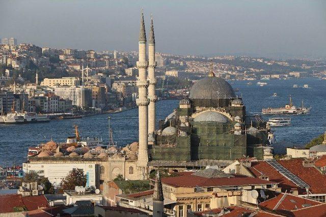 (özel Haber) Restorasyonu Devam Eden Yeni Cami’nin Kubbeleri Ortaya Çıktı