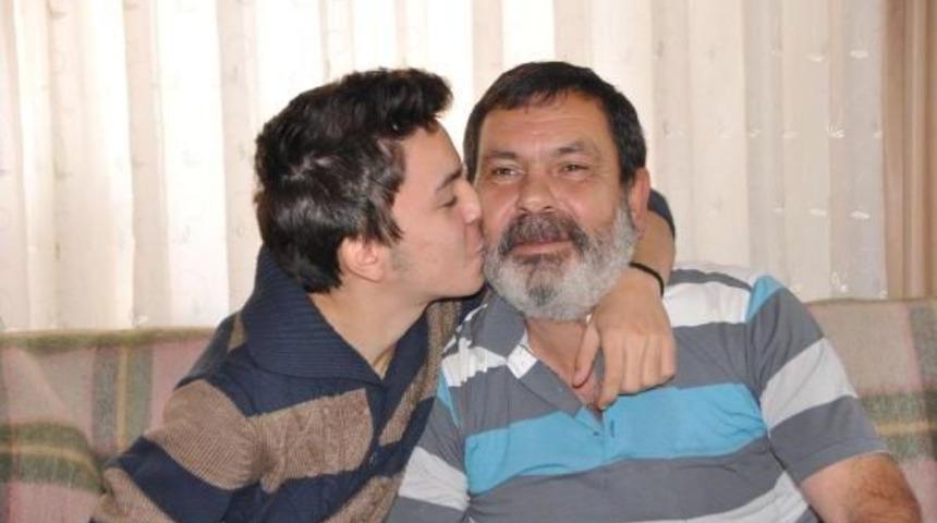 Yanan Feribottan Kurtulan T&uuml;rk Şof&ouml;r Dehşet Anlarını Anlattı