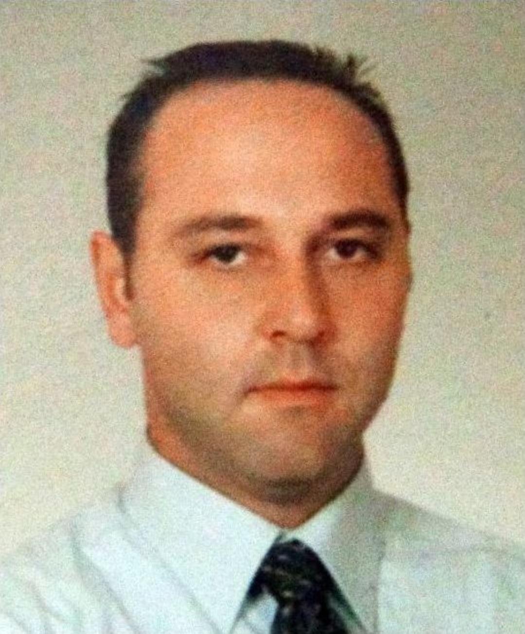 Anne Ve Babası Gibi O Da İntihar Etti