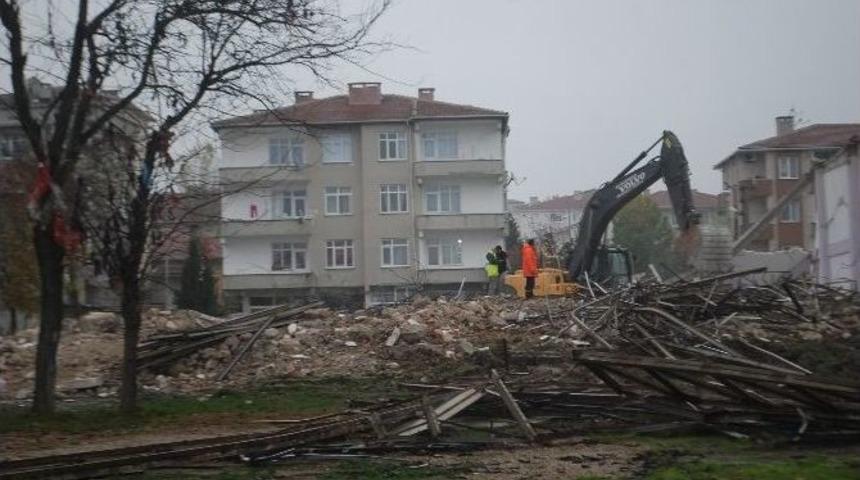 Kapaklı K&uuml;lt&uuml;r Merkezi İ&ccedil;in İlk Adım Atıldı