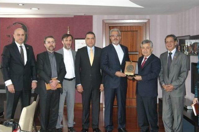 İran B&uuml;y&uuml;kel&ccedil;isi Bıkdeli: "sınırlarımız Dostluk Sınırlarıdır" 1