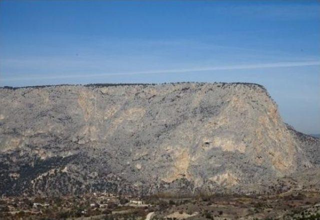 Harmankaya Kanyonu Tabiat Parkı Çevresi Ağaçlandırılacak