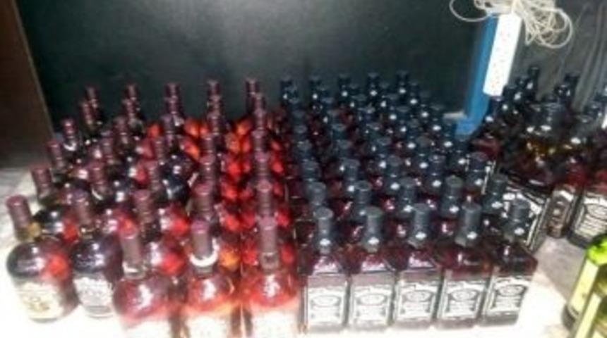 Otogarda Ka&ccedil;ak İ&ccedil;ki Operasyonu