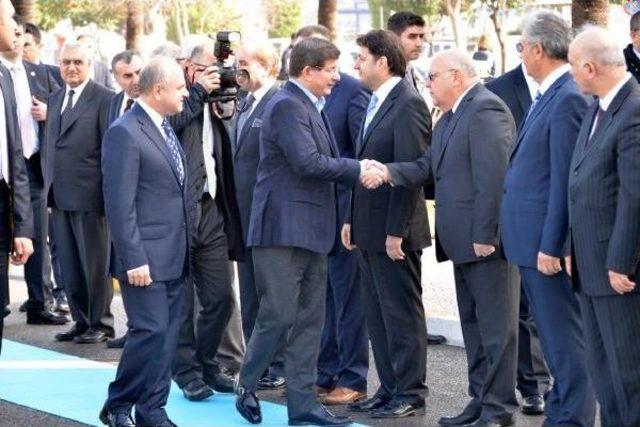 Başbakan Davutoğlu, Mersin de 2