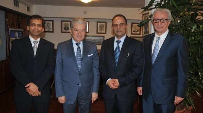 İsrail Başkonsolusu İto&rsquo;yu Ziyaret Etti