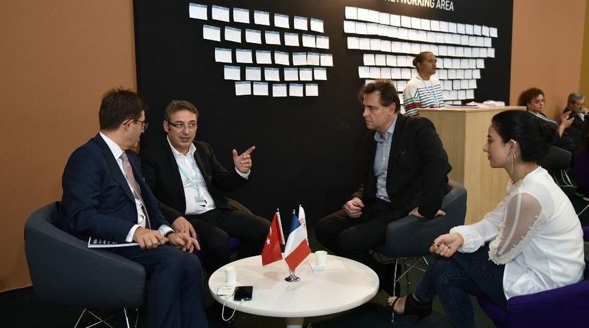 Bursalı Firmalar Premiere Vision Fuarı&rsquo;nda G&ouml;vde G&ouml;sterisi Yaptı