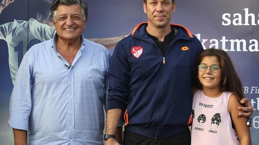 Yılmaz Vural, Halı Saha Ma&ccedil;ını Yorumladı