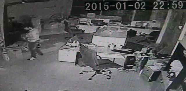 Kargo Şubesini Dinlene Dinlene 1 Saatte Soydular 1