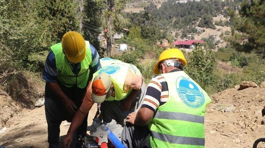 Meski&rsquo;nin Mahallelerdeki İ&ccedil;mesuyu &Ccedil;alışmaları S&uuml;r&uuml;yor