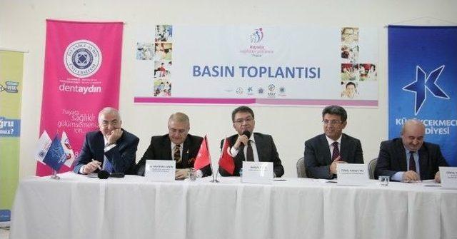 Başkan Karadeniz’den Öğrencilere ‘diş Karnesi’ 1