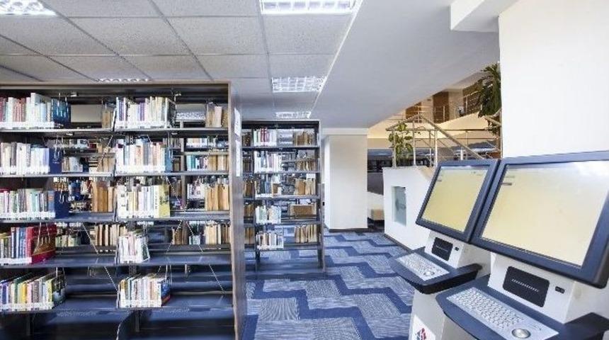 Hk&uuml; Modern K&uuml;t&uuml;phanesi Yeni Yerinde Hizmete Girdi