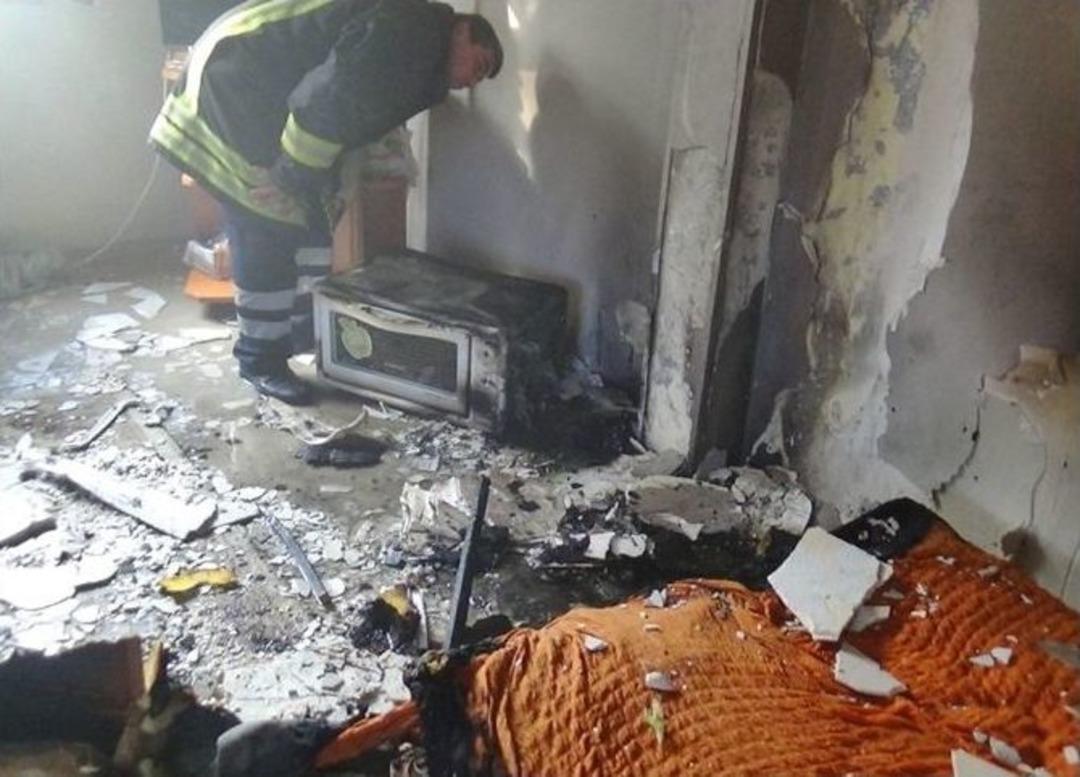 Sobadan &Ccedil;ıkan Yangın Evi K&uuml;l Etti