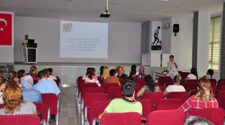 Milas&rsquo;ta Velilere Okula Uyum Eğitimi