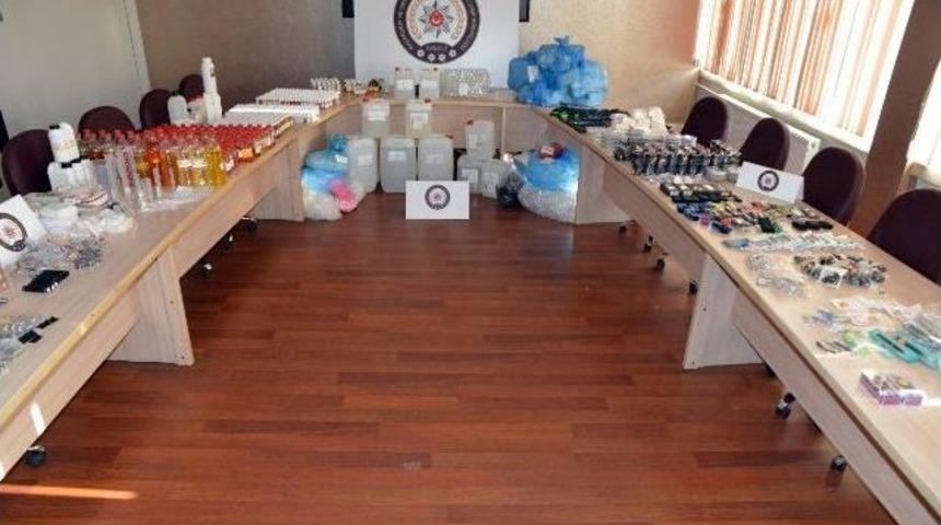 Denizli&rsquo;de Ka&ccedil;ak Elektronik Sigara Operasyonu