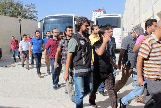 Elazığ&rsquo;daki Fet&ouml; Operasyonunda 20 Ş&uuml;pheli Adliyeye Sevk Edildi 1