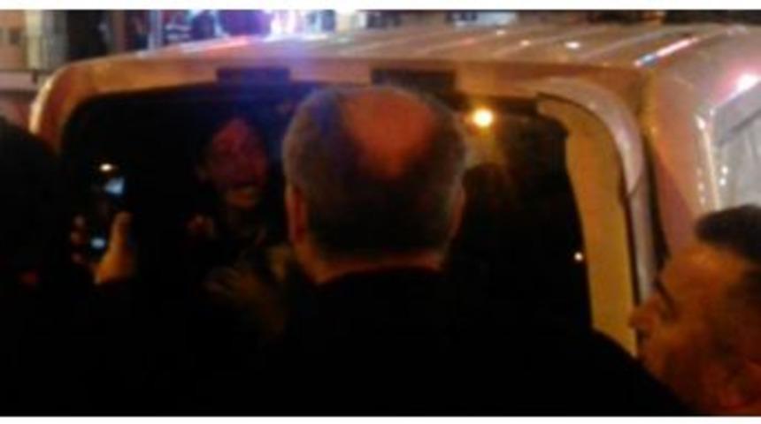 &Ccedil;antasını Aratmak İstemeyen Gen&ccedil; Kız G&ouml;zaltına Alındı