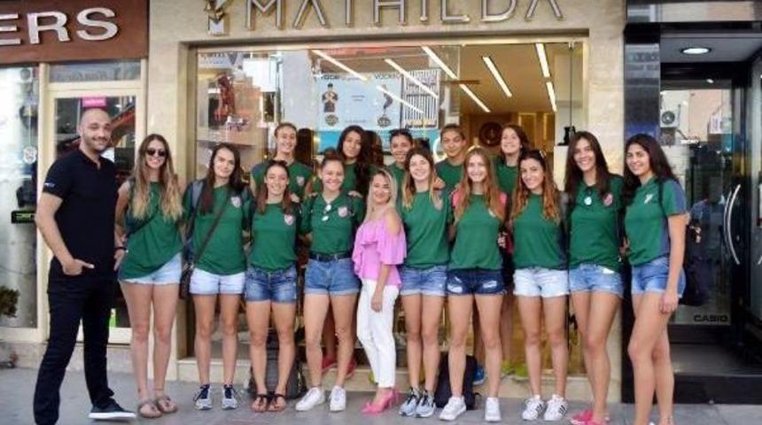 Karşıyaka Voleybol Takımı'na Yeni Sponsor